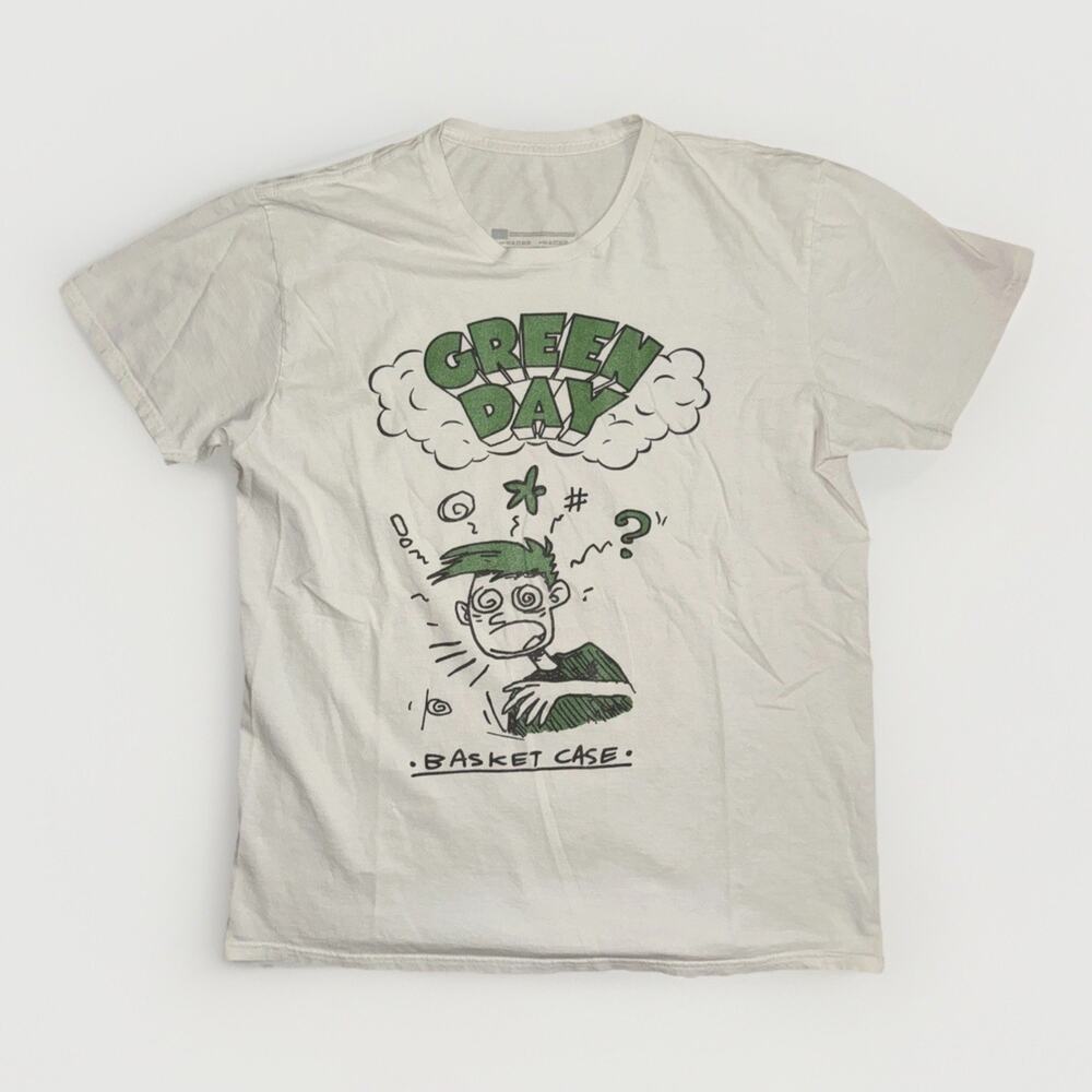 Green Day Basket Case Graphic Band T-Shirt White Large 21x27 Punk Rock Tee